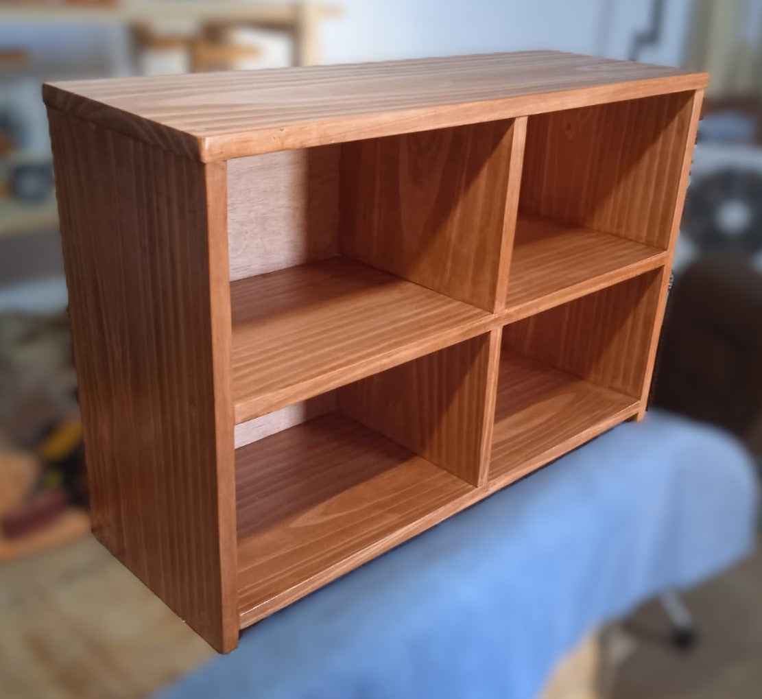 Biblioteca Quad Pocket