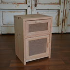 Mesa de Luz Pocket con Puerta