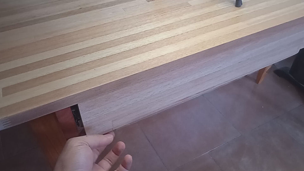 Escritorio Recibidor Aura